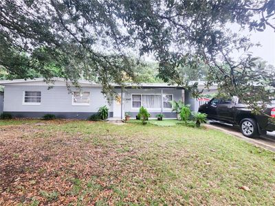 1147 Northcrest Drive, House other with 5 bedrooms, 3 bathrooms and null parking in Apopka FL | Image 2