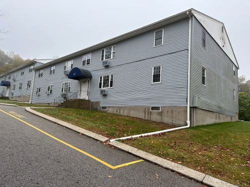 apt-b-63 Horse Pond Road, Salem, CT, 06420 | Card Image