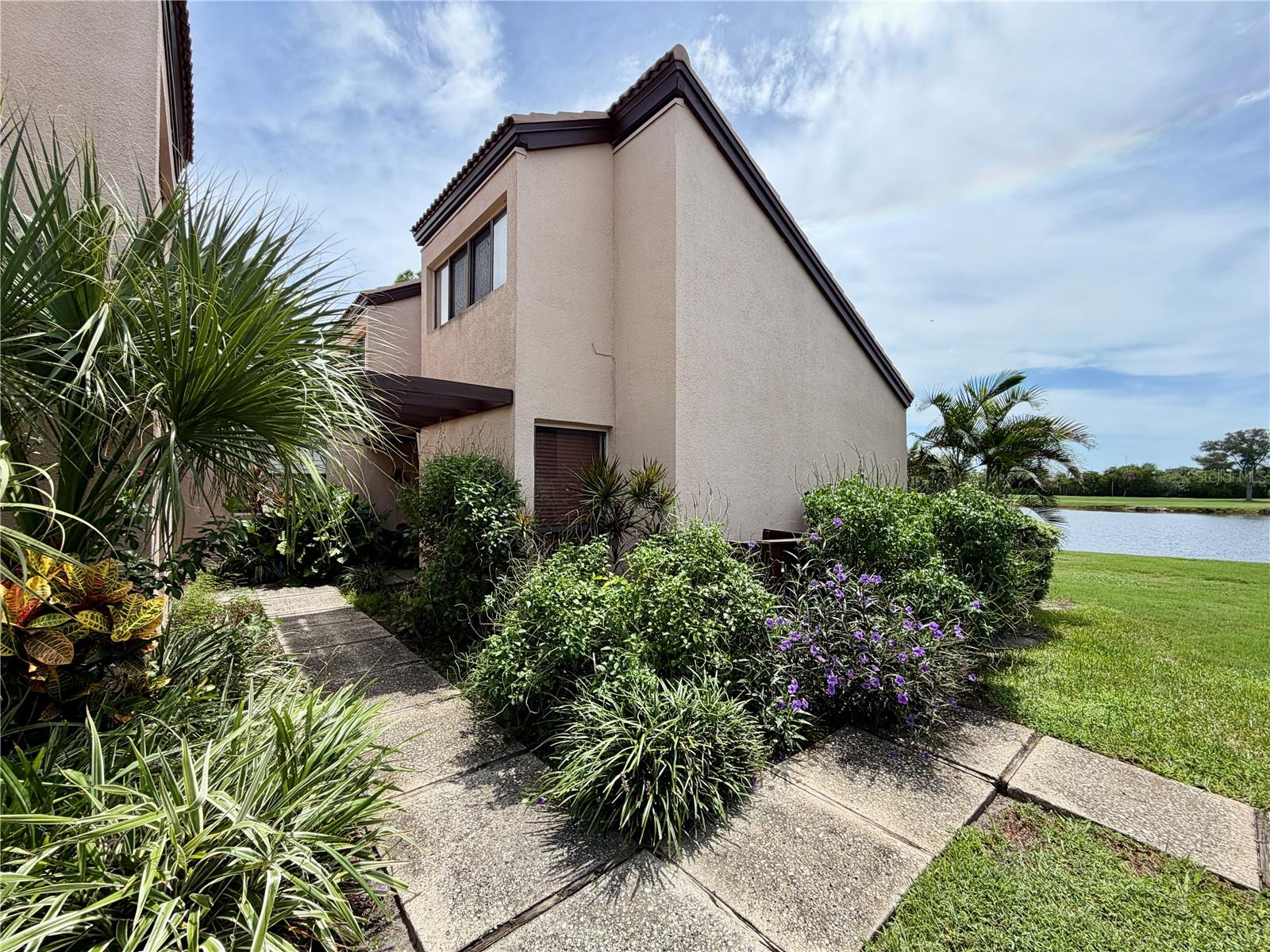 Residential Lease in ST PETERSBURG