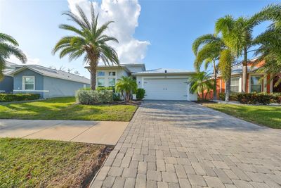 434 Bahama Grande Boulevard, House other with 4 bedrooms, 2 bathrooms and null parking in Apollo Beach FL | Image 1