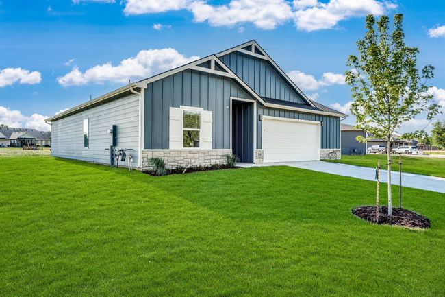 205 Lakeside Dr, House other with 3 bedrooms, 2 bathrooms and null parking in Cheney KS | Image 4
