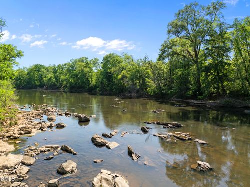 668 Windsor Rd, Chapel Hill, NC, 27516-5051 | Card Image