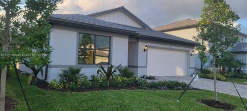 2941 Hibiscus Ave, Lauderdale Lakes, FL, 33311 | Card Image