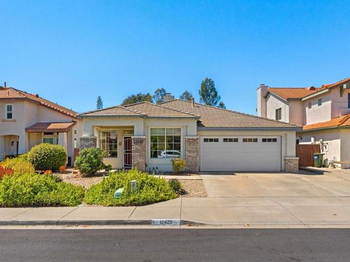 12420 Whispering Tree Ln, Poway, CA, 92064 | Card Image