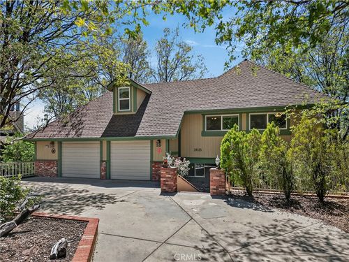 28125 Geneva Lane, Lake Arrowhead, CA, 92352 | Card Image