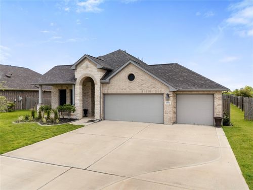 11927 Champions Forest Dr, Mont Belvieu, TX, 77535-1263 | Card Image
