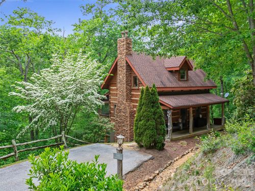 181 Grinnin Sun Rd, Burnsville, NC, 28714 | Card Image