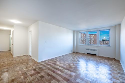 apt-9e-25 Knolls Cres, Bronx, NY, 10463-6339 | Card Image