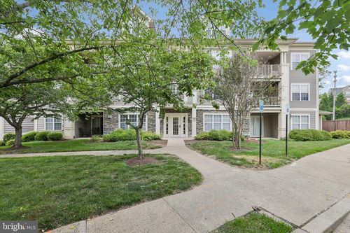 101-8815 Stone Ridge Cir, PIKESVILLE, MD, 21208-1059 | Card Image