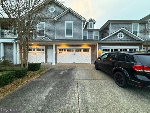 807 Turnberry Arch, Cape Charles, VA, 23310-2386 | Card Image