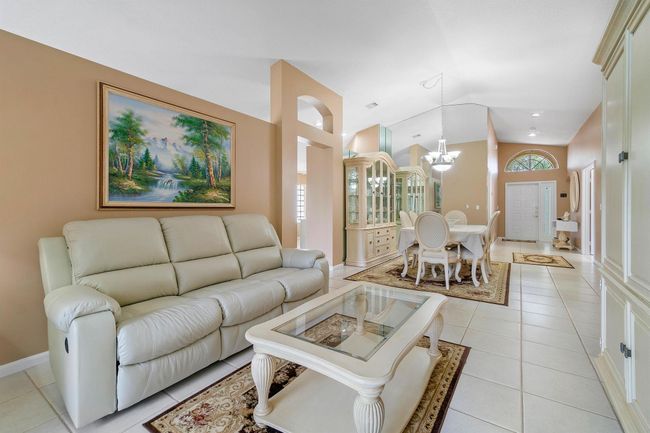 9594 Arbor View Dr, House other with 3 bedrooms, 2 bathrooms and null parking in Boynton Beach FL | Image 11