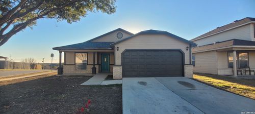 144 Briar St, Cibolo, TX, 78108-2176 | Card Image