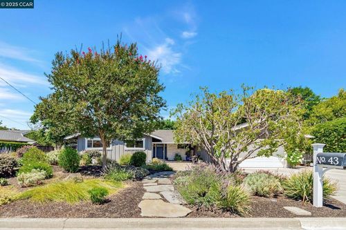 43 Wandel Dr, Moraga, CA, 94556-1940 | Card Image