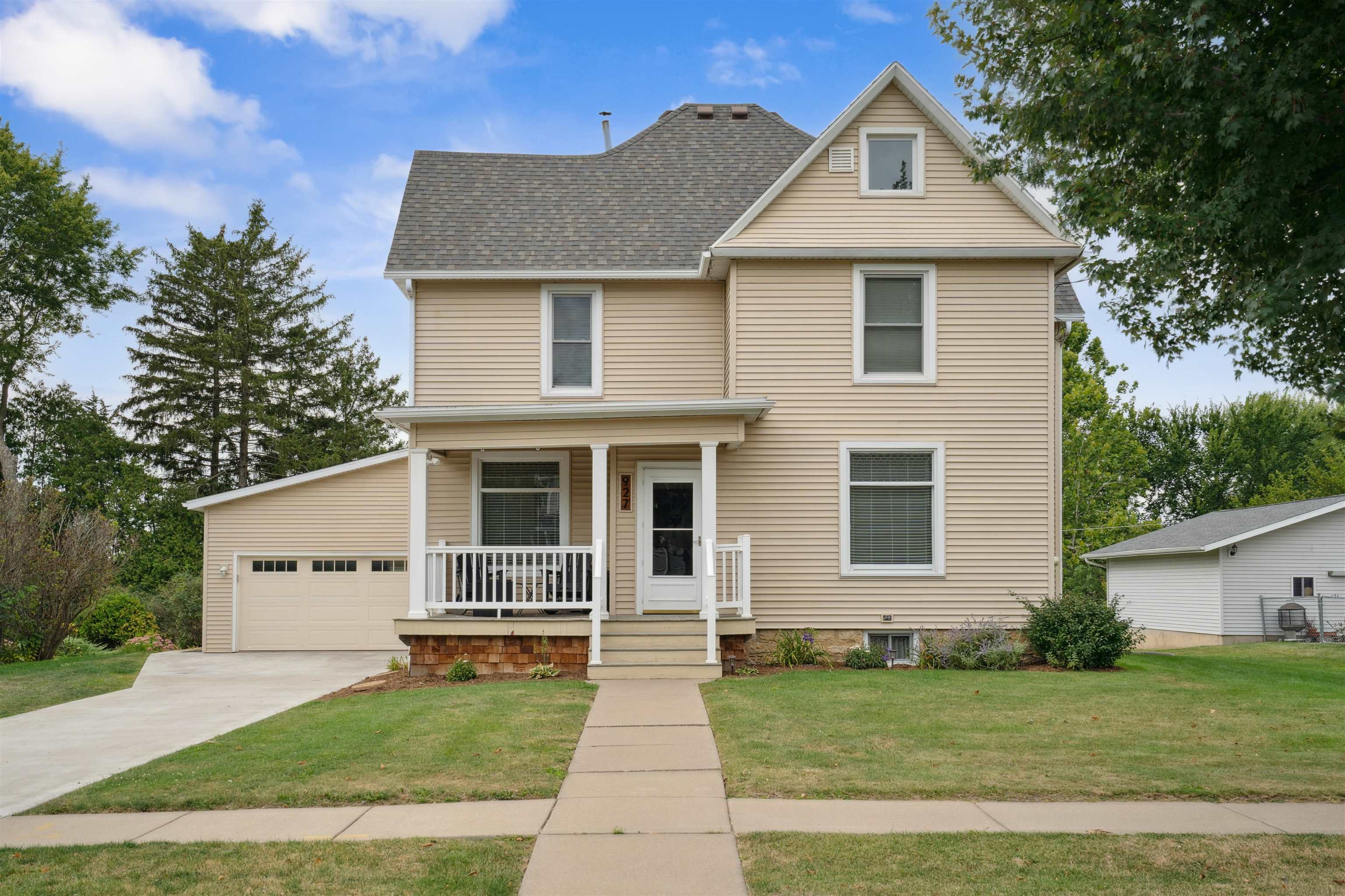 Adams St, Lancaster, WI 53813