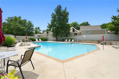 10215 Conser St, Overland Park, KS, 66212-2511 | Card Image