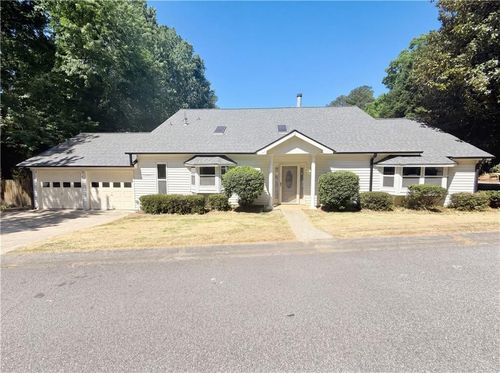 2988 Chipmunk Trl Se, Marietta, GA, 30067-5780 | Card Image