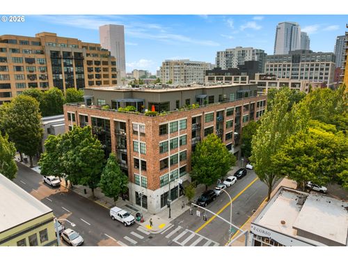 204-408 Nw 12th Ave, Portland, OR, 97209-2943 | Card Image