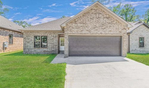1007 N Jeff Davis St, Jacksonville, AR, 72076-3133 | Card Image