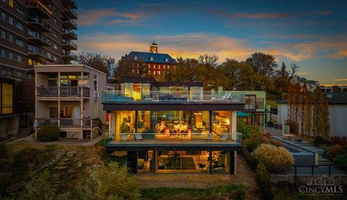 1059 Celestial St, Cincinnati, OH, 45202-1627 | Card Image