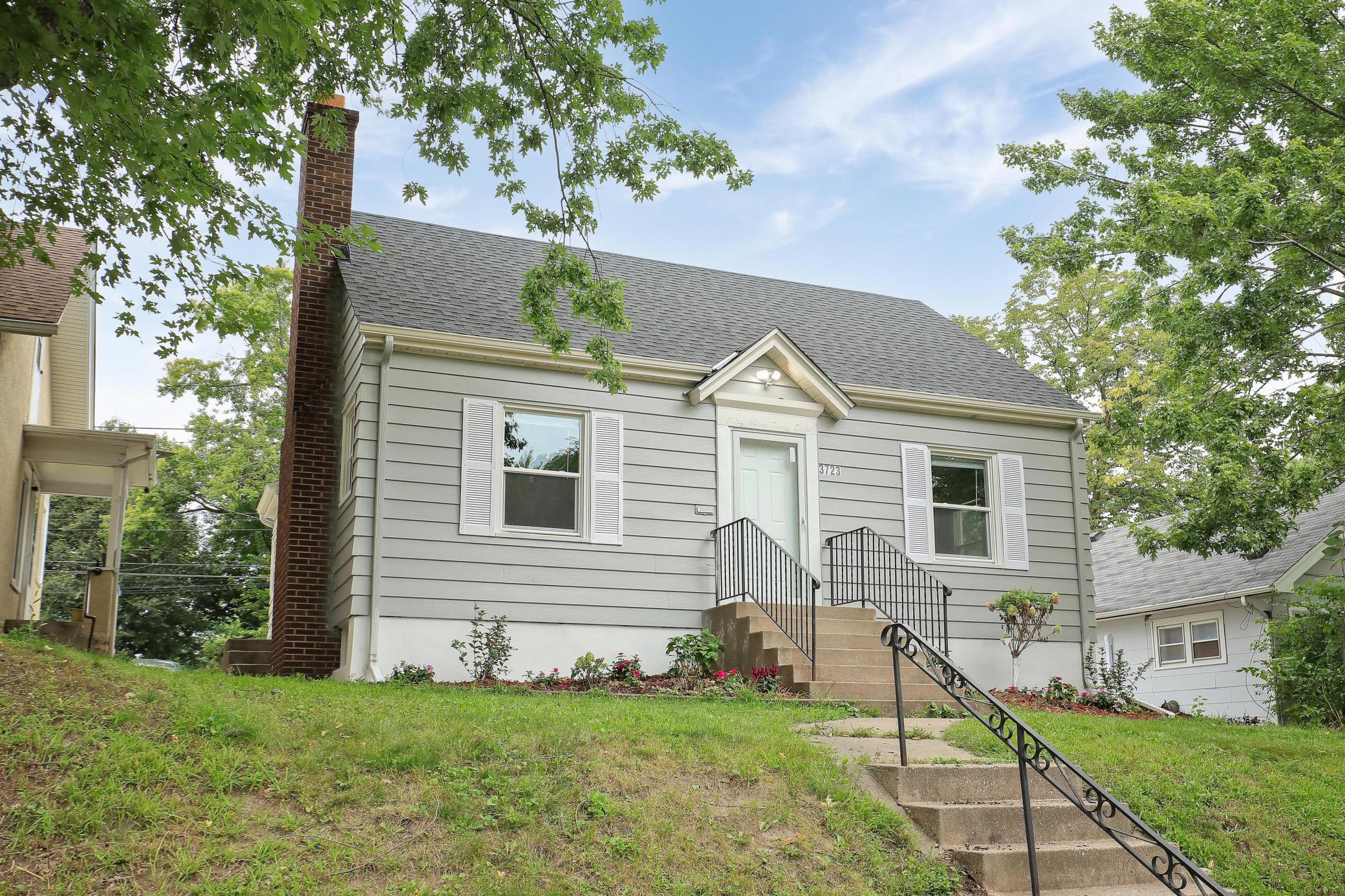 Thomas Ave, Minneapolis, MN 55412