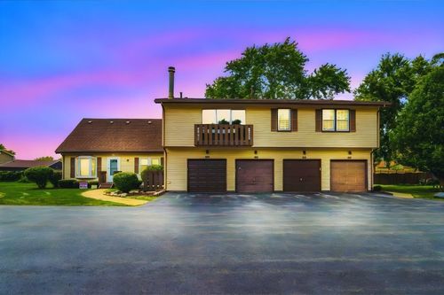 7752 W Almond Ct, Frankfort, IL, 60423-6934 | Card Image