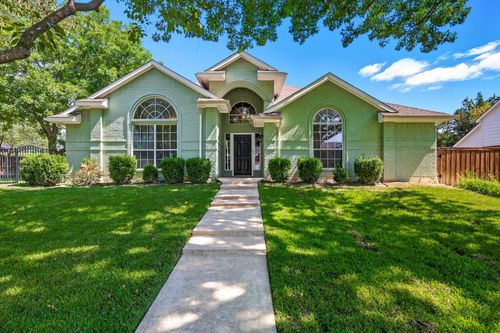 204 Valley Dr, Rockwall, TX, 75087-3070 | Card Image