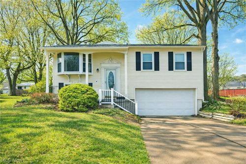 3702 Hightree Ave Se, Warren, OH, 44484-3732 | Card Image