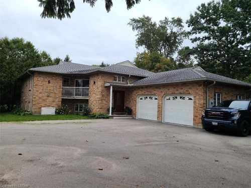 813180 Base Line Road, Norwich, ON, N0J1P0 | Card Image