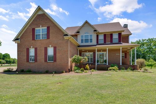 1326 Charleston Ln, Columbia, TN, 38401-7343 | Card Image