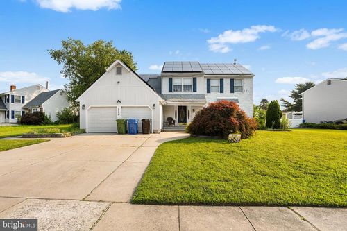 220 Champion Way, Sewell, NJ, 08080-1633 | Card Image