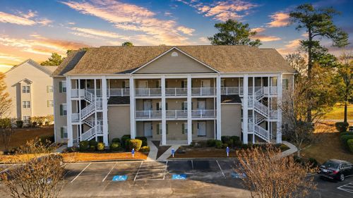 303-5810 Longwood Dr, Murrells Inlet, SC, 29576-9111 | Card Image