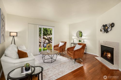 c103-12828 Se 41st Lane, Bellevue, WA, 98006 | Card Image