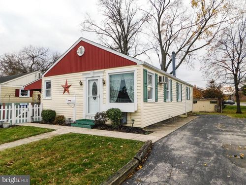 1448 W James St, West Norriton, PA, 19403-2929 | Card Image