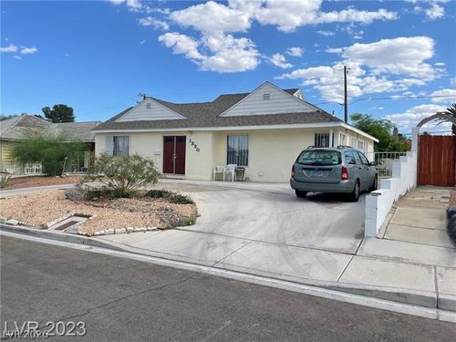 1320 Norman Ave, Las Vegas, NV, 89104-1722 | Card Image