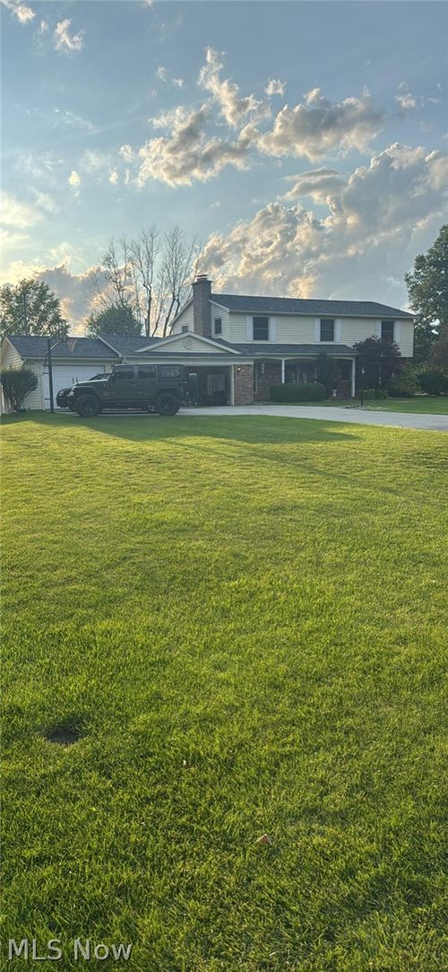 1560 Fairway Dr, Lima, OH, 45805-3849 | Card Image