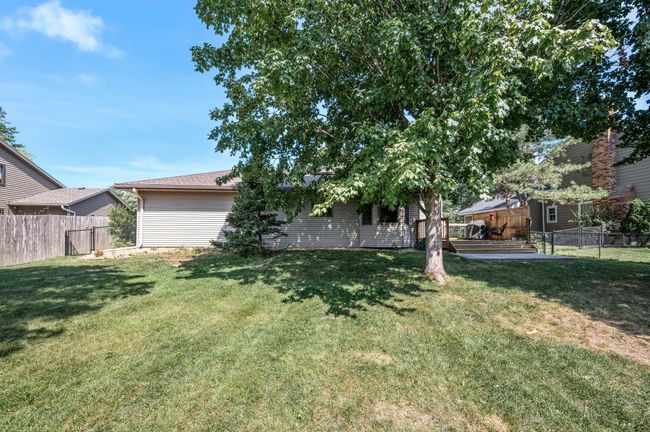 1054 Briar Creek Rd, House other with 3 bedrooms, 2 bathrooms and null parking in Eagan MN | Image 31