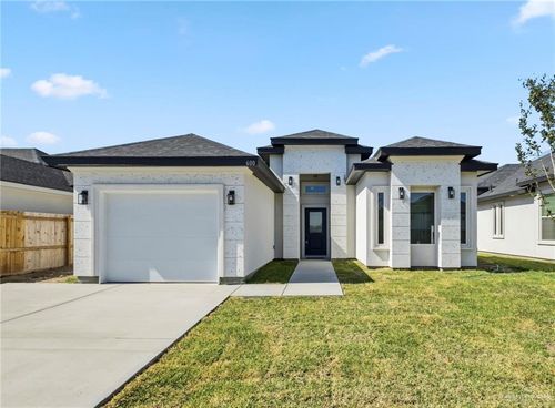 600 S Maryland St, Alton, TX, 78573-1334 | Card Image