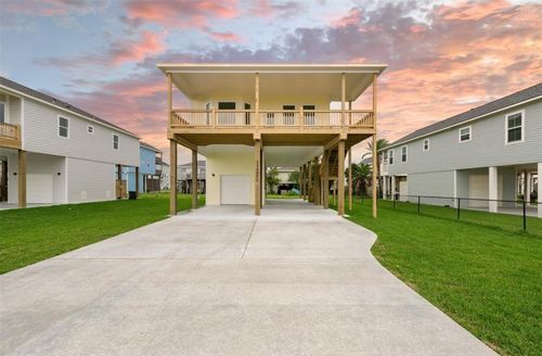 22805 Miramar Cir, Galveston, TX, 77554 | Card Image