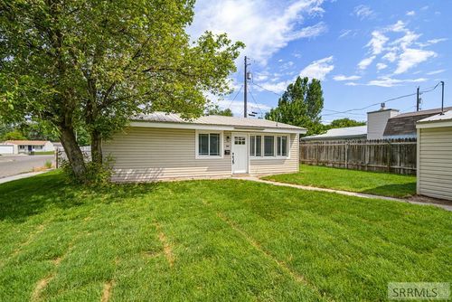 1063 Irving St, Idaho Falls, ID, 83401-2872 | Card Image