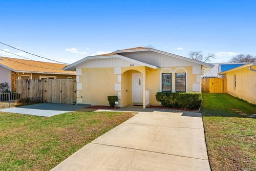 2413 Minnesota Ave, Lynn Haven, FL, 32444-4812 | Card Image