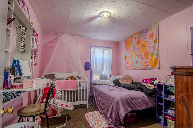 36 Carter St, Home with 8 bedrooms, 3 bathrooms and 3 parking in Killingly CT | Image 13