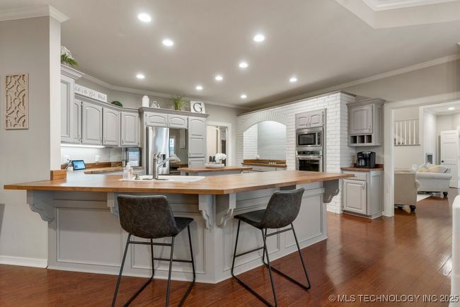 8766 Haskell Dr, House other with 4 bedrooms, 5 bathrooms and null parking in Broken Arrow OK | Image 19