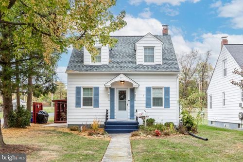 201 Belview Ave, HAGERSTOWN, MD, 21742-3238 | Card Image