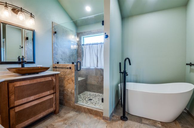6051 W Fall Dr, House other with 4 bedrooms, 3 bathrooms and null parking in Midlothian TX | Image 18