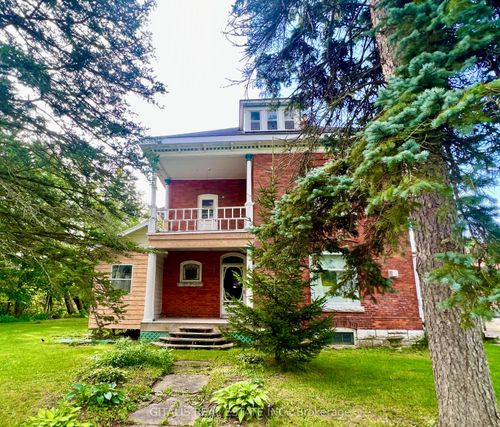 1 Sturgeon Bay Rd, Coldwater, ON, L0K1E0 | Card Image