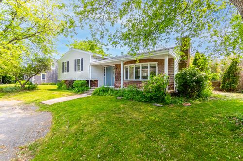 49 Broken Bow Ln, Teaticket, MA, 02536-5709 | Card Image