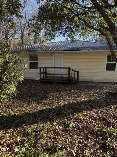 15283 5th St, Gulfport, MS, 39503-3145 | Card Image