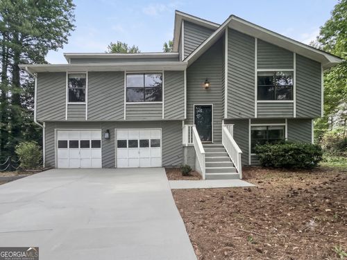 323 Park Ridge Ct, Riverdale, GA, 30274-4335 | Card Image
