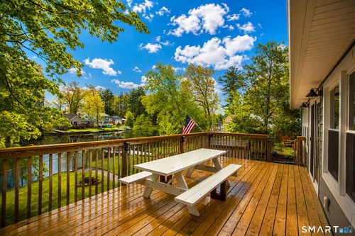 143 Cottage Rd, Enfield, CT, 06082-2208 | Card Image