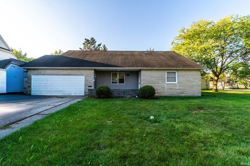 412 Wabash St, Berne, IN, 46711-2022 | Card Image